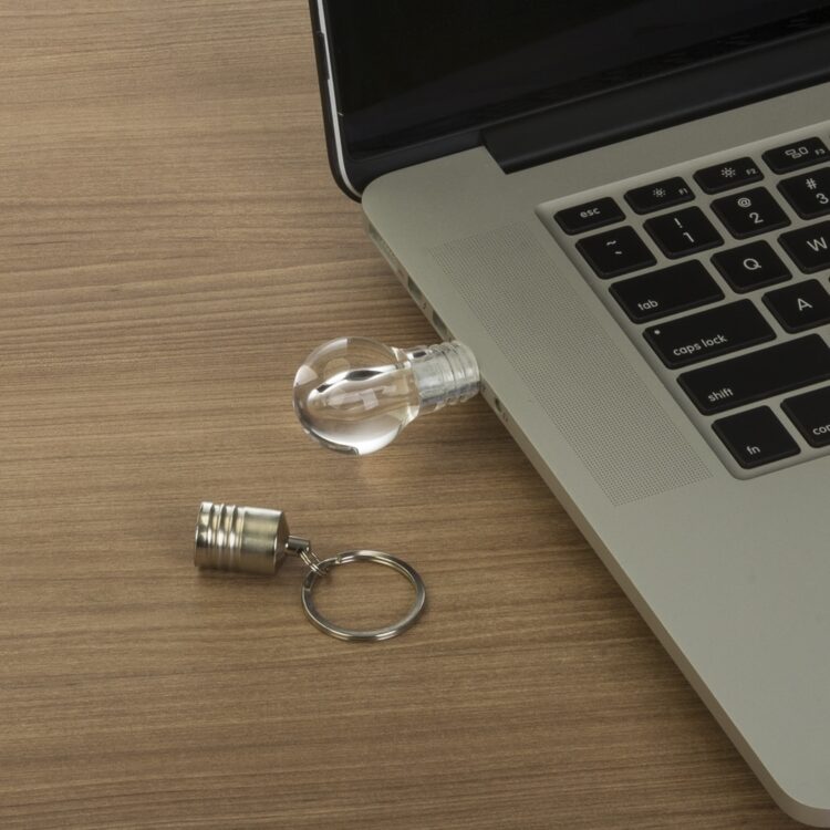 Pen Drive Lampada 3238D1 1522074401