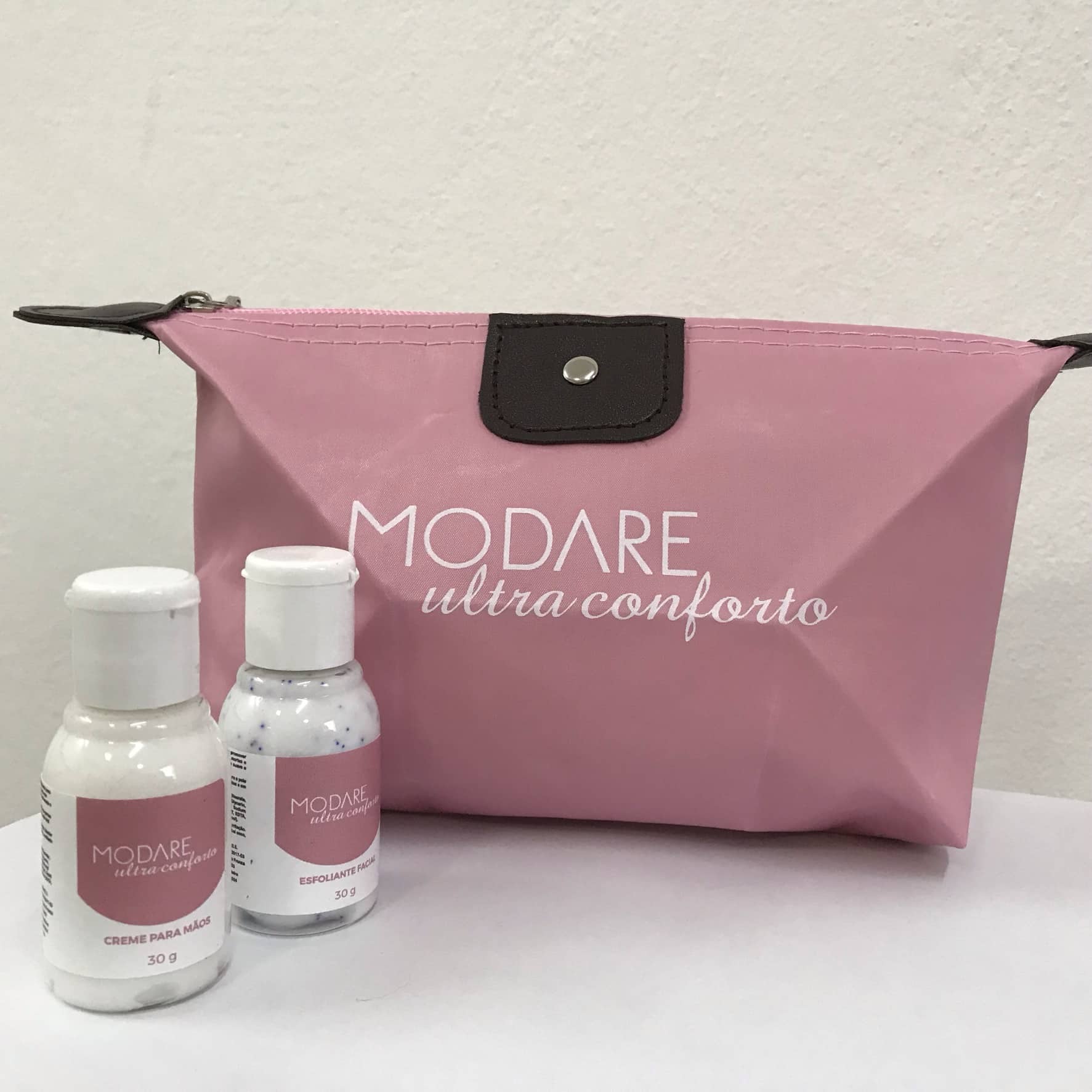 kit cosmeticos esfoliante creme de maos personalizado 3 dicas de brindes personalizados para o dia das mães dia da mulher homenagem especial nexo brindes nh novo hamburgo modare